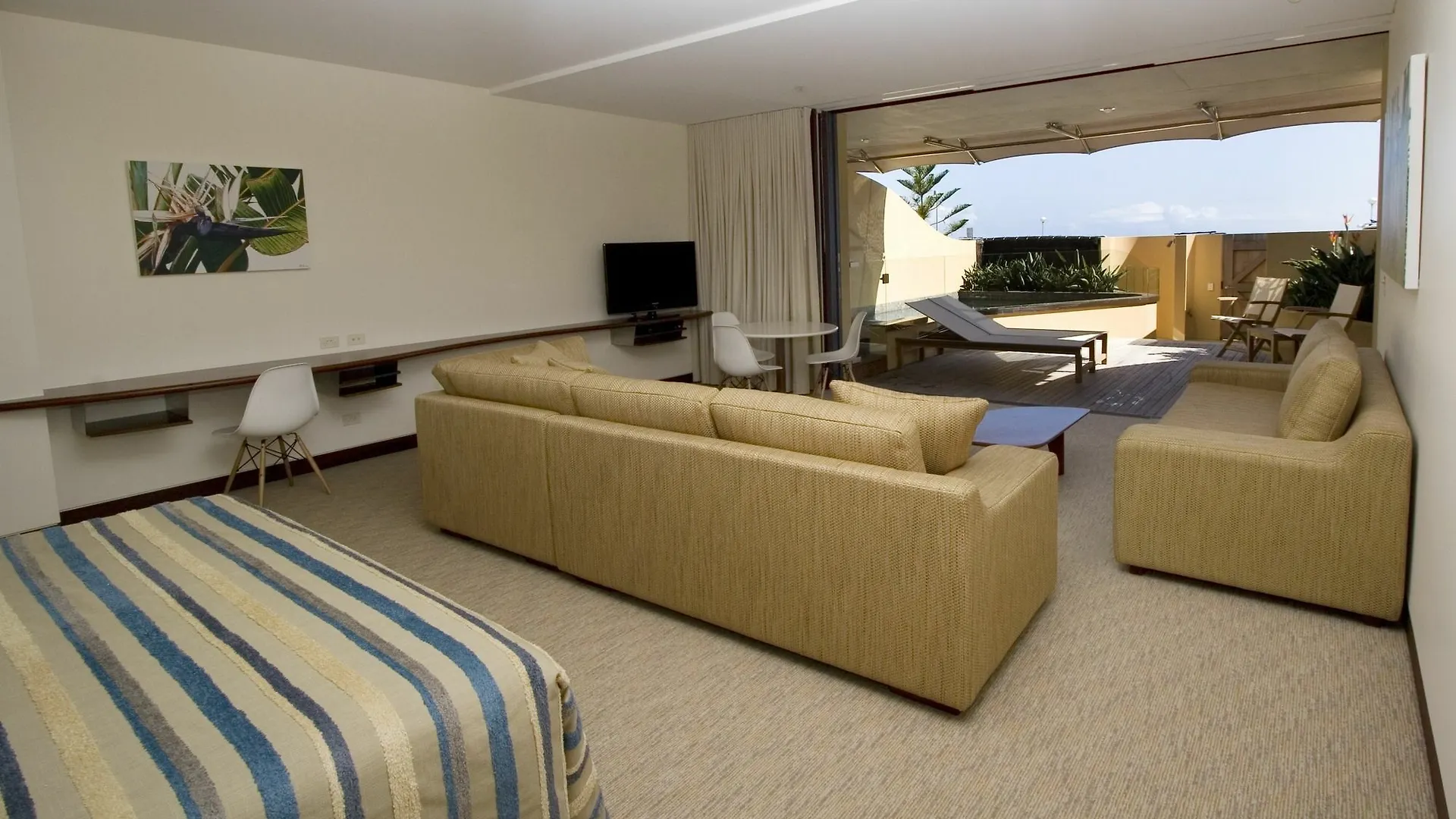 Beach Suites Byron Bay 4*,  Australia